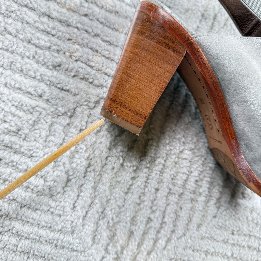 Donald J Pliner Khole Peep Toe Sandal Womens 7.5 Silver Block Heel Bootie Dressy - Picture 7 of 14